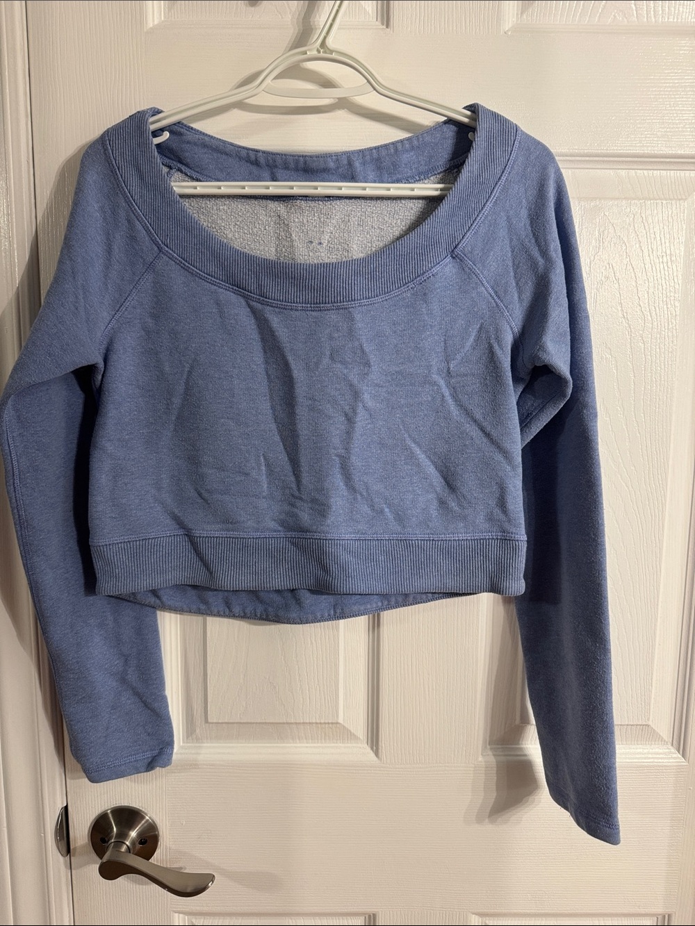 Women's Lululemon Crop Sweatshirt - Light Blue